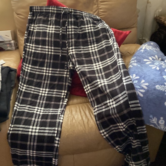12 hr sale 🖤 Men’s lounge pants - Picture 5 of 6